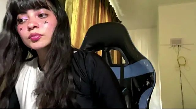 Annagoth  online show from 04/14/26, 08:15
