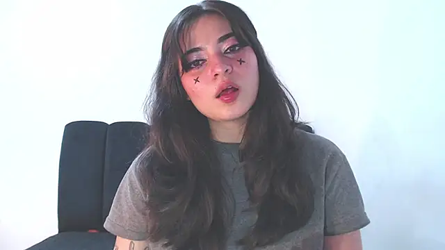 Snapshot of Annagoth_ chatting on 07/07/26, 02:03 Annagoth online show from 07/07/26, 02:03