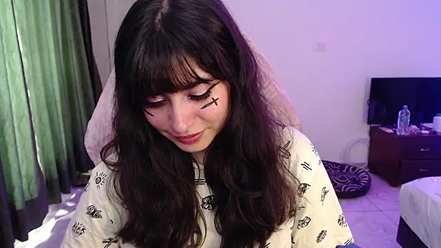 Snapshot of Annagoth_ chatting on 07/28/26, 09:25 Annagoth online show from 07/28/26, 09:25