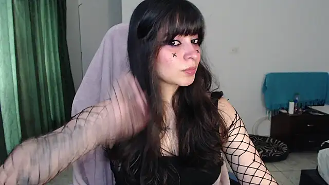 Snapshot of Annagoth_ chatting on 08/09/26, 10:04 Annagoth online show from 08/09/26, 10:04