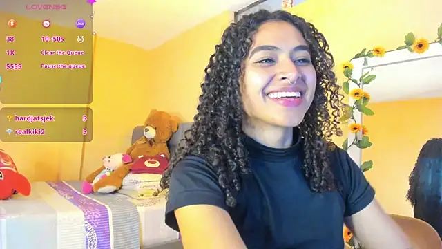Snapshot of Keniia_rizz chatting on 06/08/26, 07:14 Keniia rizz online show from 06/08/26, 07:14