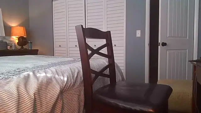 Hooshung mvers8 online show from 11/06/25, 07:04