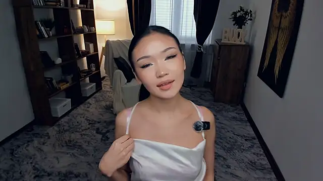 OnieClose online show from 11/15/25, 08:11