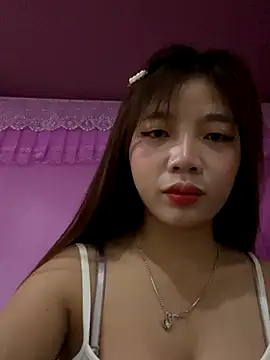 Snapshot of Zlienr023 chatting on 10/28/25, 01:20 Zlienr023 online show from 10/28/25, 01:20