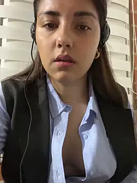 Au-rora online show from 12/22/25, 05:48