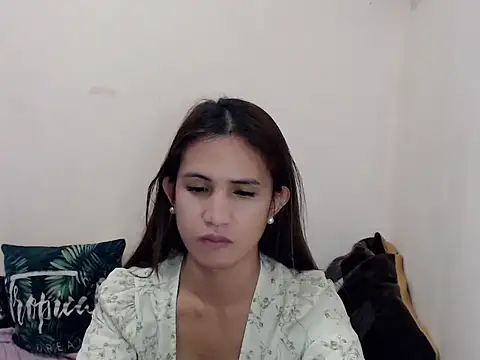 prettysam9 online show from 12/19/25, 10:00