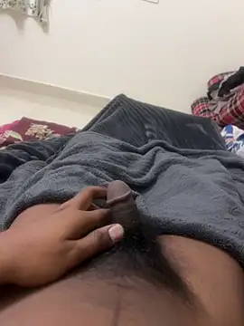 Nazeer8897 online show from 11/06/25, 04:02