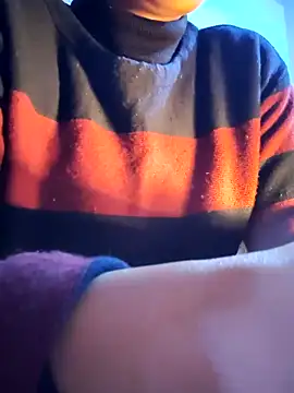 Hot-Rubyy online show from 12/18/25, 03:40