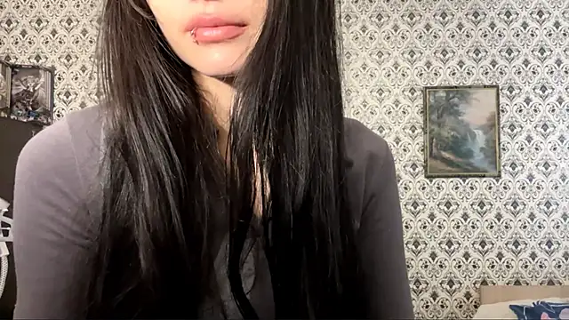 SofiaDreams09 online show from 12/03/25, 06:54