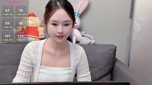 Snapshot of lovely-88 chatting on 11/02/25, 03:25 lovely-88 online show from 11/02/25, 03:25