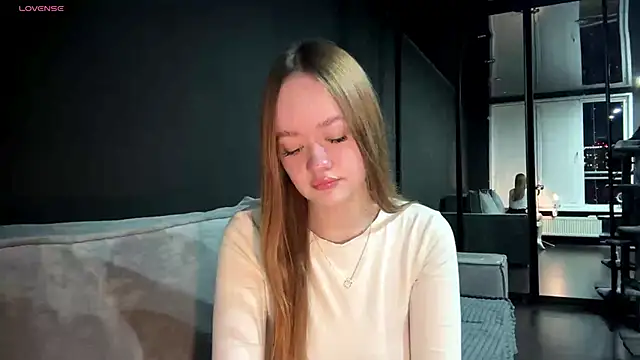 SecretGerl baby2007 online show from 01/15/26, 03:05