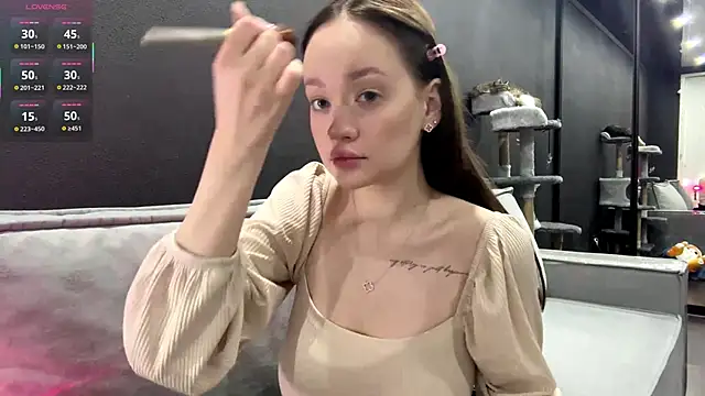 Snapshot of SecretGerl_baby2007 chatting on 02/22/26, 02:15 SecretGerl baby2007 online show from 02/22/26, 02:15