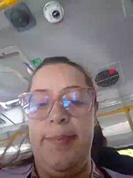 Snapshot of CleareRems chatting on 11/08/25, 03:23 CleareRems online show from 11/08/25, 03:23