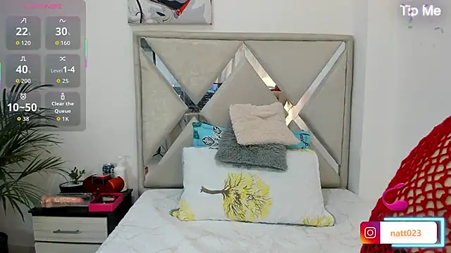 Snapshot of natacha_ferrer1 chatting on 02/14/26, 12:46 natacha ferrer1 online show from 02/14/26, 12:46