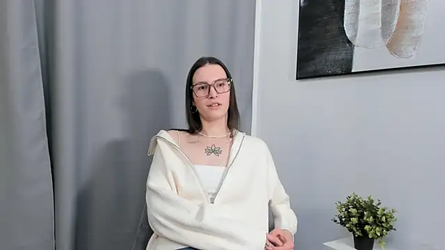 LaticiaTattersall online show from 10/29/25, 03:47