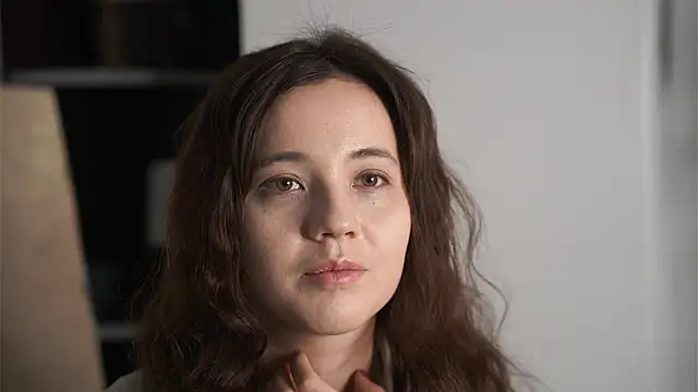 EmelineGarry online show from 10/28/25, 04:38