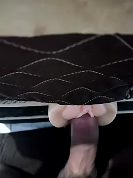 Renatomendes07H online show from 04/12/26, 08:03