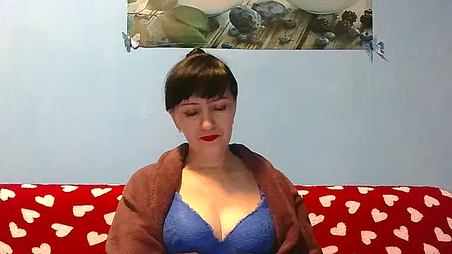 IffetLove42 online show from 03/10/26, 07:52