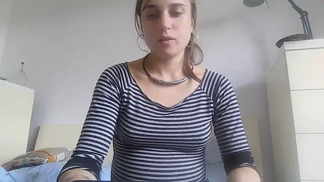 SinnEmily online show from 11/09/25, 01:53