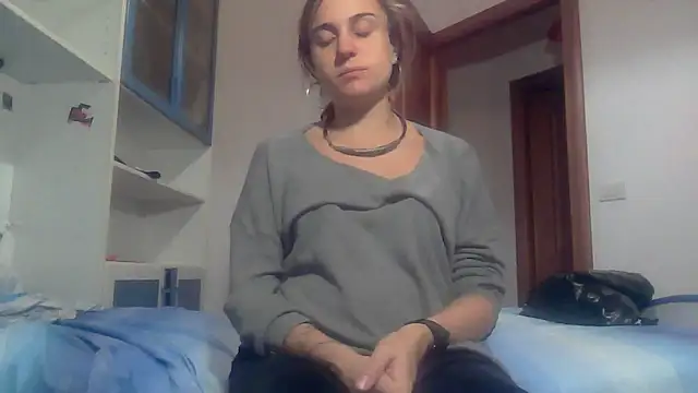 SinnEmily online show from 11/17/25, 09:53