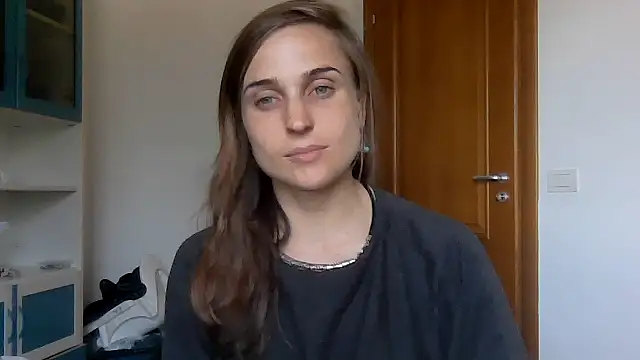 SinnEmily online show from 04/10/26, 12:54