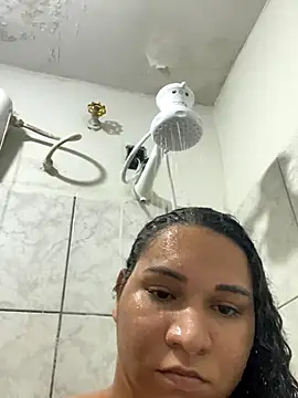 Snapshot of transnovata065 chatting on 10/26/25, 09:21 transnovata065 online show from 10/26/25, 09:21