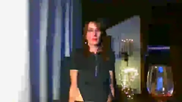 Snapshot of MissDyannis chatting on 10/28/25, 07:16 MissDyannis online show from 10/28/25, 07:16