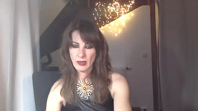 MissDyannis online show from 03/17/26, 07:17