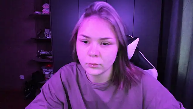 sophia lix online show from 11/15/25, 01:47