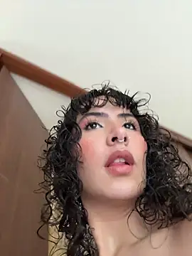 Snapshot of SugarTroubl33 chatting on 02/05/26, 01:49 SugarTroubl33 online show from 02/05/26, 01:49