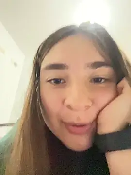 Snapshot of Valentina_ro chatting on 10/28/25, 02:26 Valentina ro online show from 10/28/25, 02:26