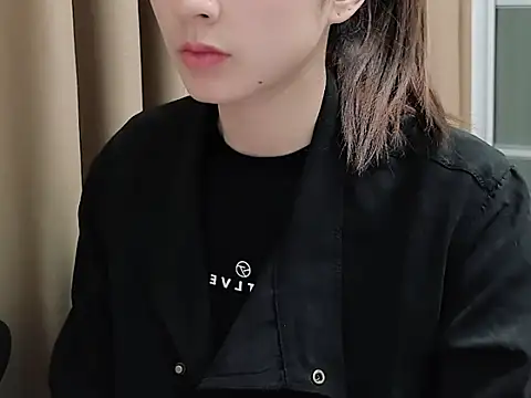 lvy-002 online show from 10/31/25, 03:29