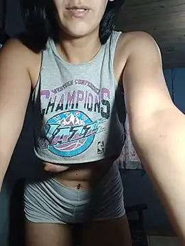 Snapshot of marinax11 chatting on 07/27/26, 05:42 marinax11 online show from 07/27/26, 05:42