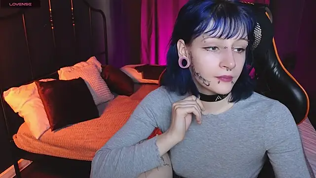 Snapshot of karkadeshk chatting on 11/15/25, 07:16 karkadeshk online show from 11/15/25, 07:16