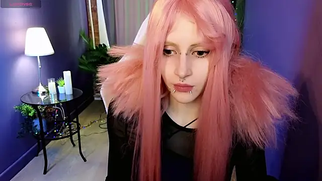 Snapshot of karkadeshk chatting on 04/14/26, 11:27 karkadeshk online show from 04/14/26, 11:27