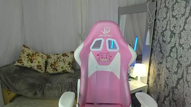 May Yam online show from 04/13/26, 01:00