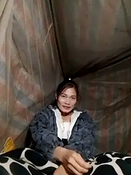 doggy-00 online show from 11/19/25, 02:00