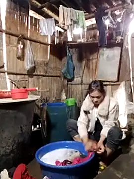 doggy-00 online show from 12/17/25, 03:45