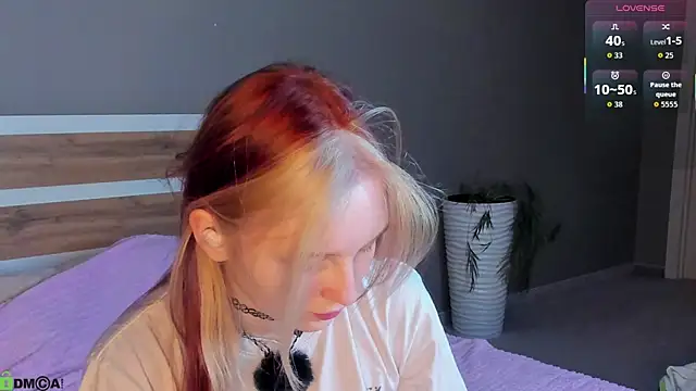 Snapshot of AngelWisee chatting on 06/10/26, 03:18 AngelWisee online show from 06/10/26, 03:18