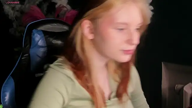Snapshot of AngelWisee chatting on 06/20/26, 03:09 AngelWisee online show from 06/20/26, 03:09
