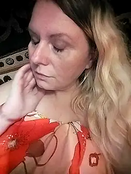 Lana-murr online show from 11/10/25, 08:13