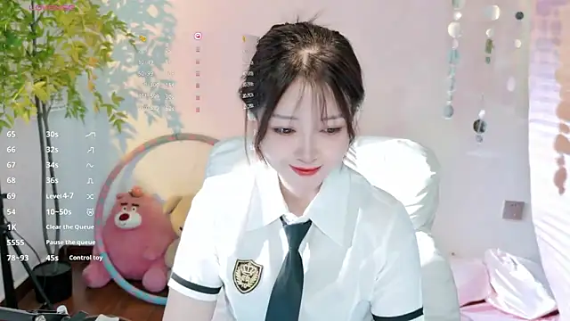 Yiluo95 online show from 05/26/26, 03:08