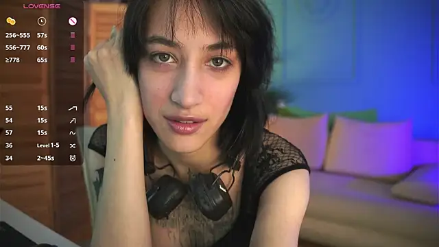 Leta Vian online show from 10/29/25, 09:16