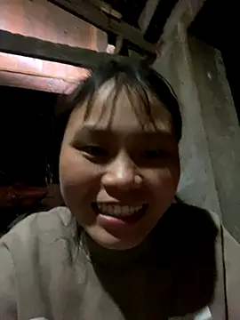 Sophia-123 online show from 12/04/25, 08:45