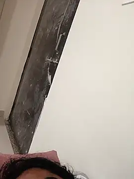 Snapshot of bigtelugubhama chatting on 10/28/25, 05:26 bigtelugubhama online show from 10/28/25, 05:26