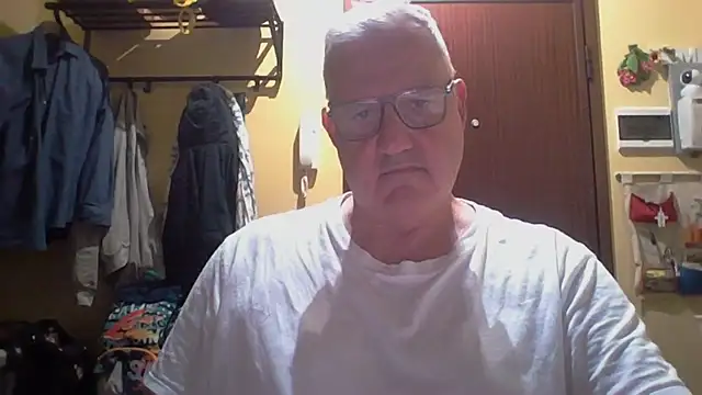 Snapshot of Diegoriv71 chatting on 05/13/26, 07:55 Diegoriv71 online show from 05/13/26, 07:55
