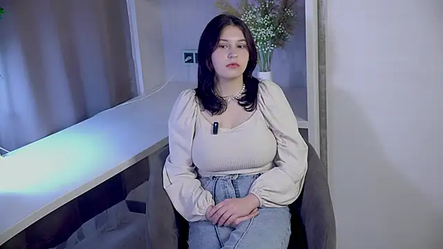 DevonaBedard online show from 10/28/25, 03:54