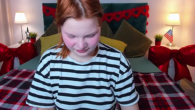 babyyullii online show from 02/17/26, 05:37