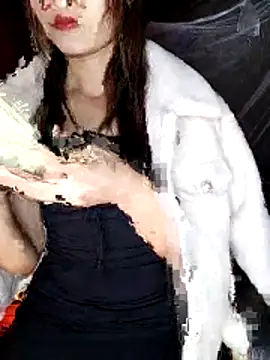 Em xinh01 online show from 02/02/26, 10:36