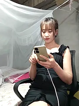 Em xinh01 online show from 04/19/26, 01:10